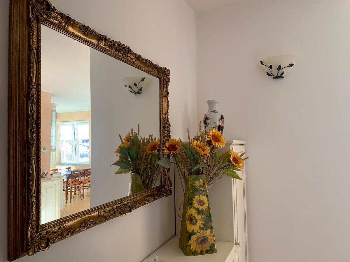 Appartement Il Nido Di Giusy à Ossuccio Extérieur photo